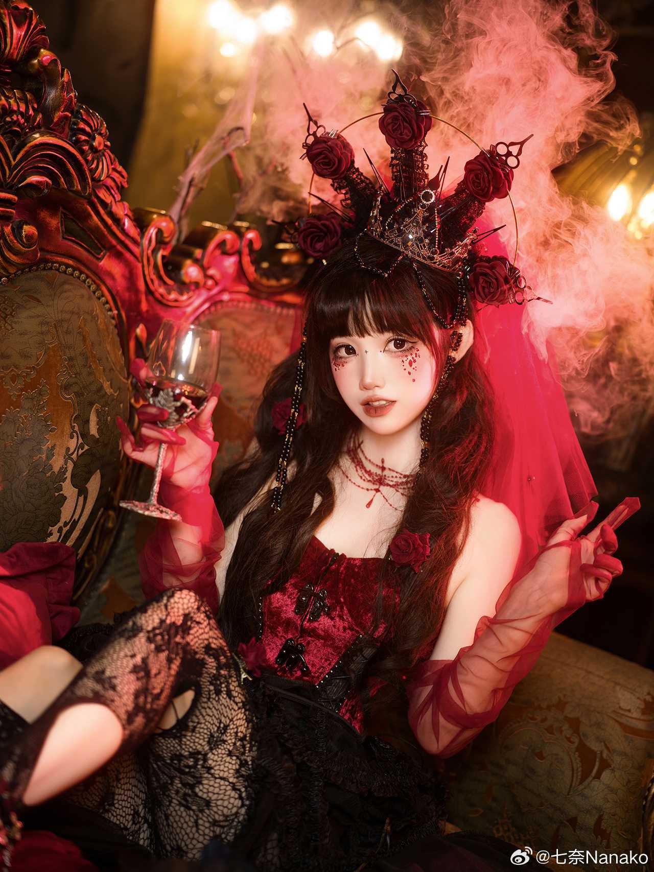 在这个夜晚，时间被凝固🕷️🍷@七奈Nanako