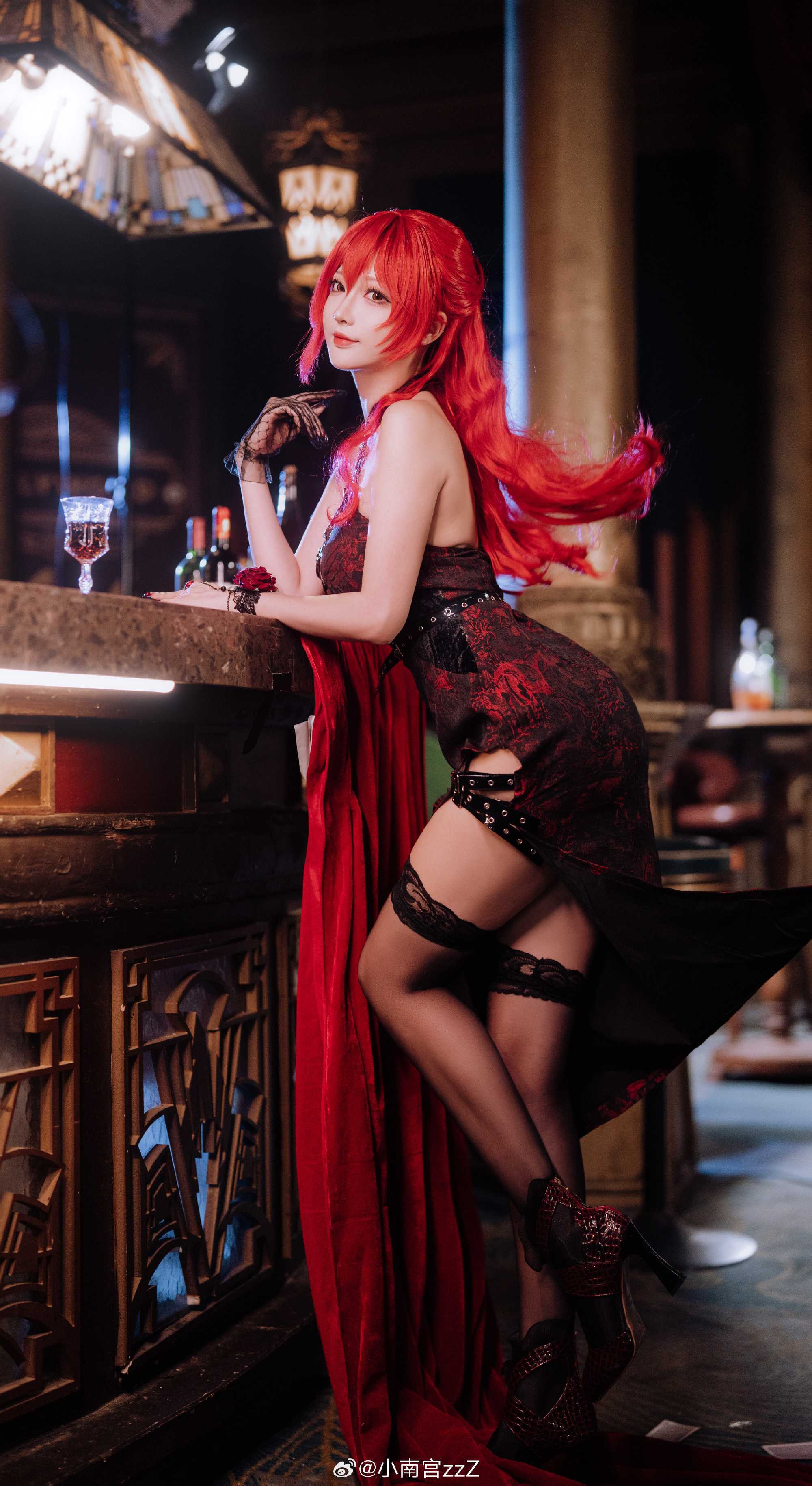 COSPLAY开拓者，不要像卡芙卡那样捣乱，还有不要叫姬子阿姨，要叫姬子小姐。崩坏：星穹铁道姬子@小南宫zzZ卡芙卡@柠好不好