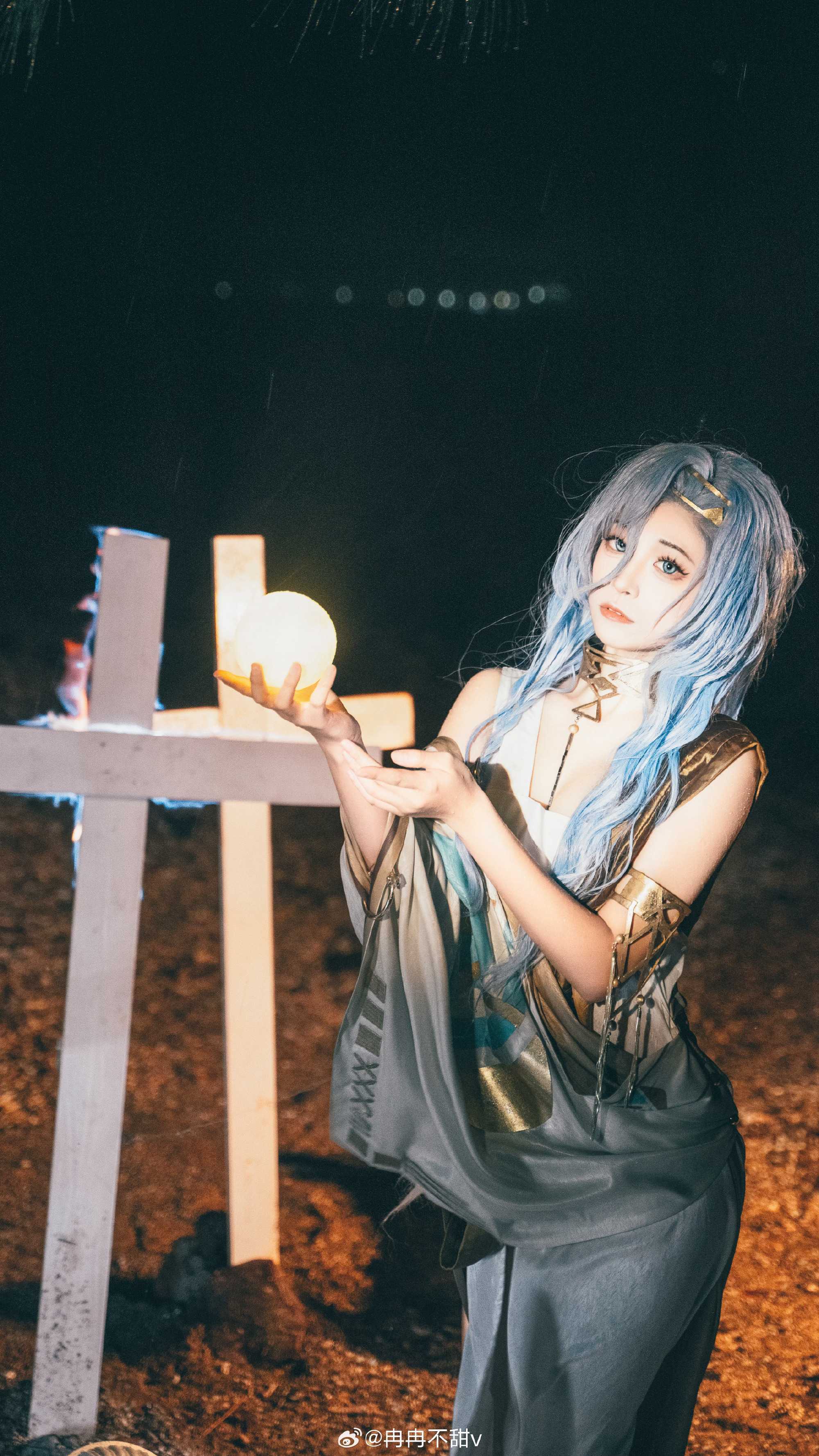 COSPLAY|我对人的命运一无所知，所以我常常想……如果我证明了其他人的本质，是否就代表我能更了解他们了呢？重返未来199937@冉冉不甜v