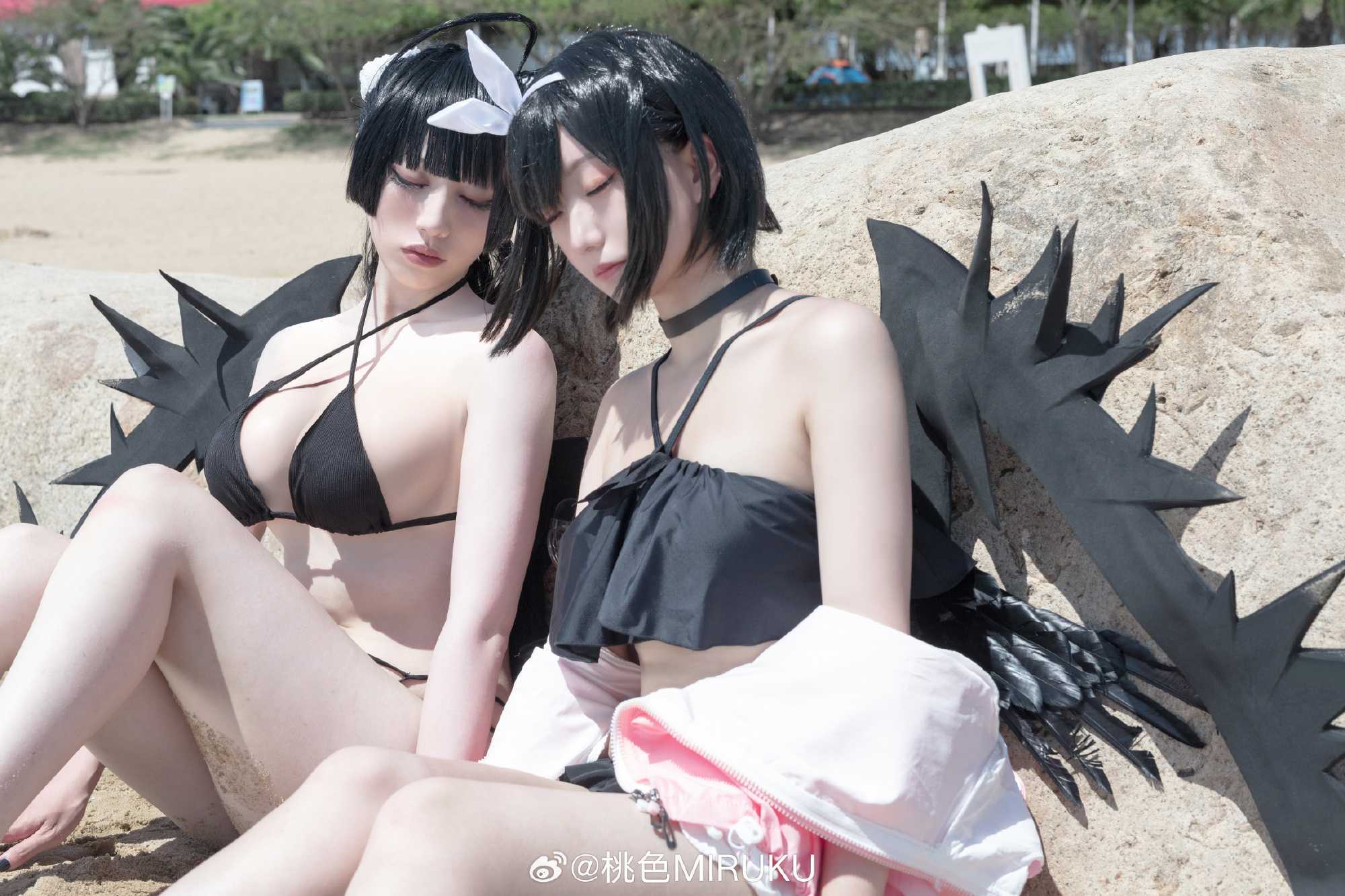 我还是第一次、像这样在海里玩、虽然很尽兴碧蓝档案剑先鹤城@桃色MIRUKU