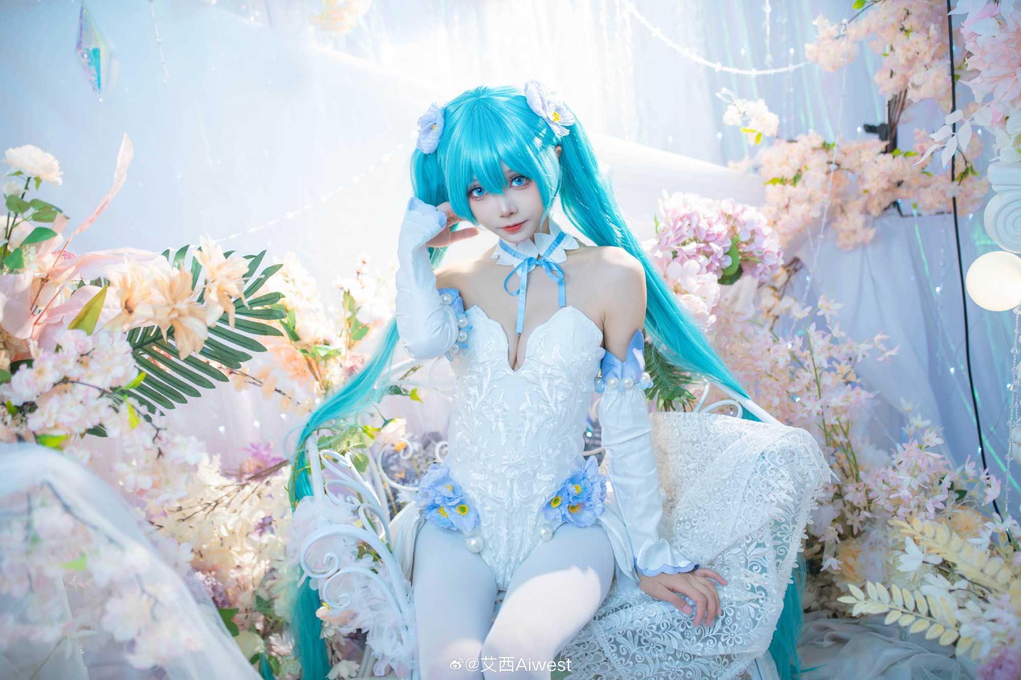 cosplay初音未来粉蝶花miku@艾西Aiwest