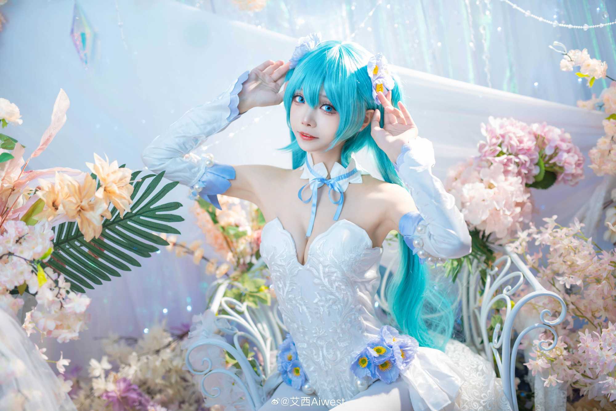 cosplay初音未来粉蝶花miku@艾西Aiwest