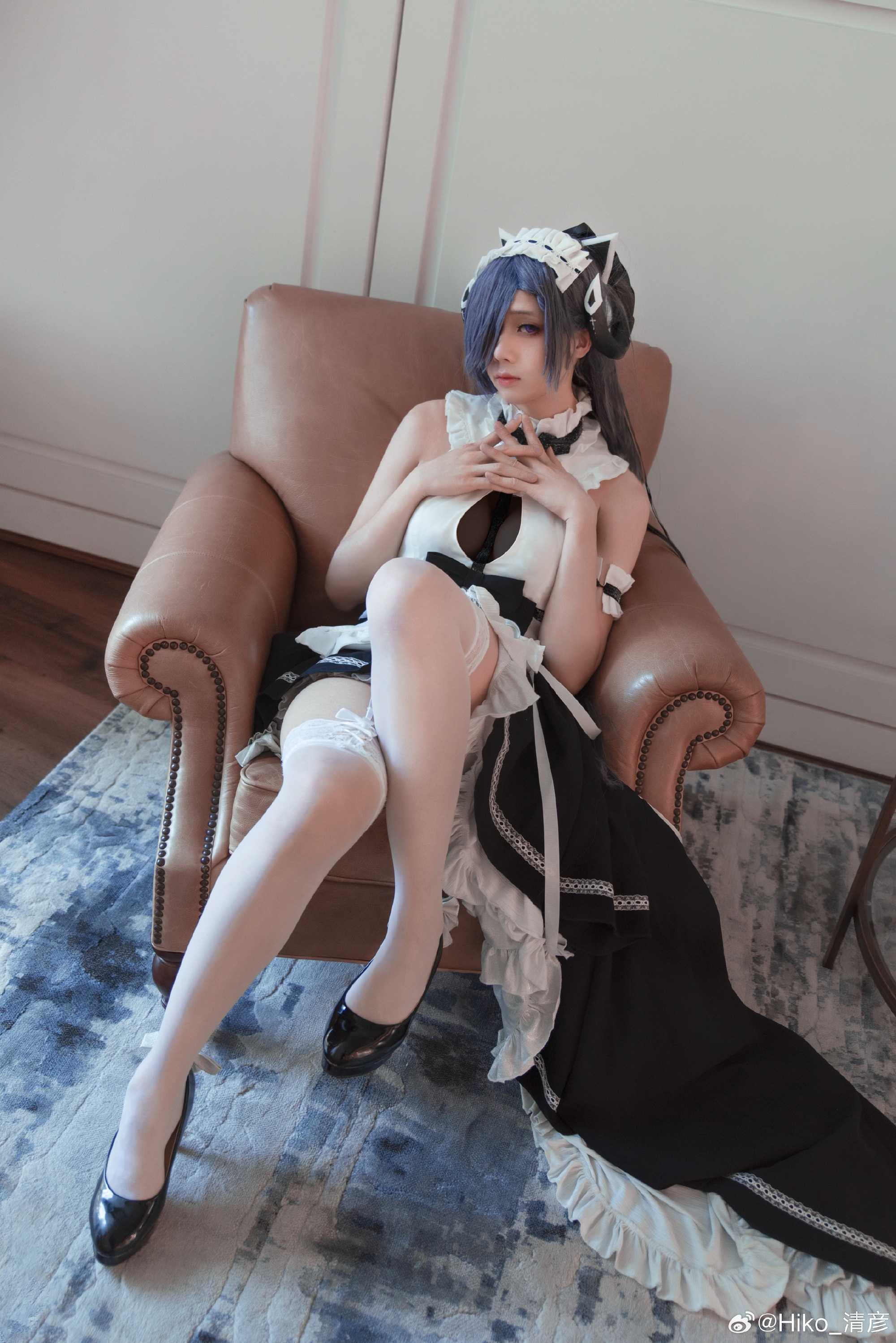 COSPLAY尽情地向你的女仆撒娇吧…\’主人\’碧蓝航线奥古斯特·冯·帕赫贝尔@Hiko_清彦