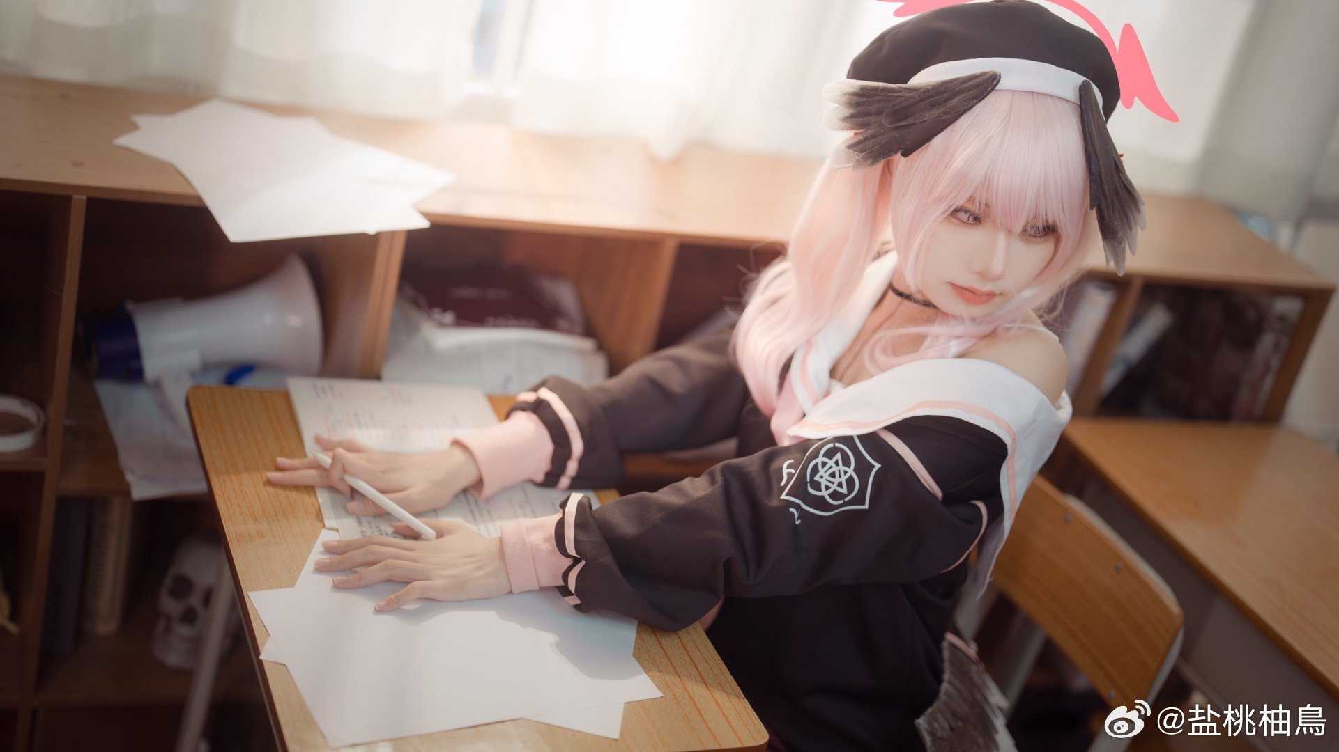 cosplay蔚蓝档案下江小春@盐桃柚鳥