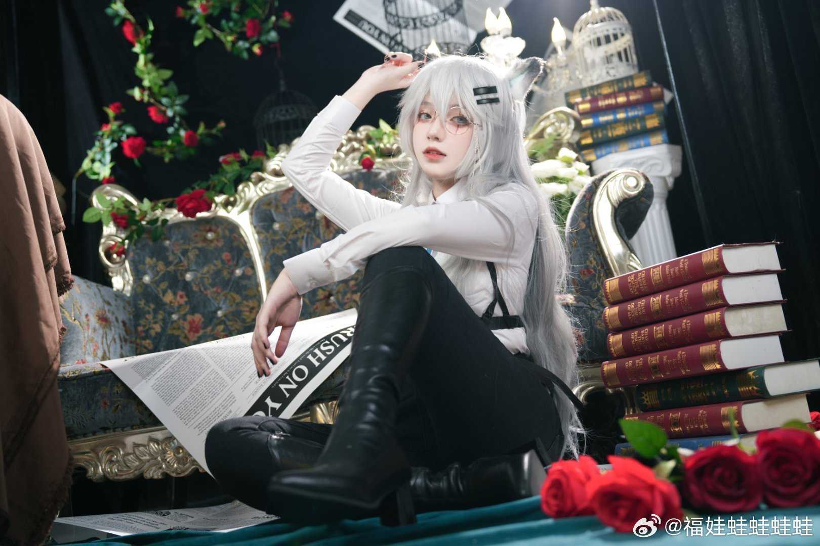 cosplay明日方舟拉普兰德@福娃蛙蛙蛙蛙