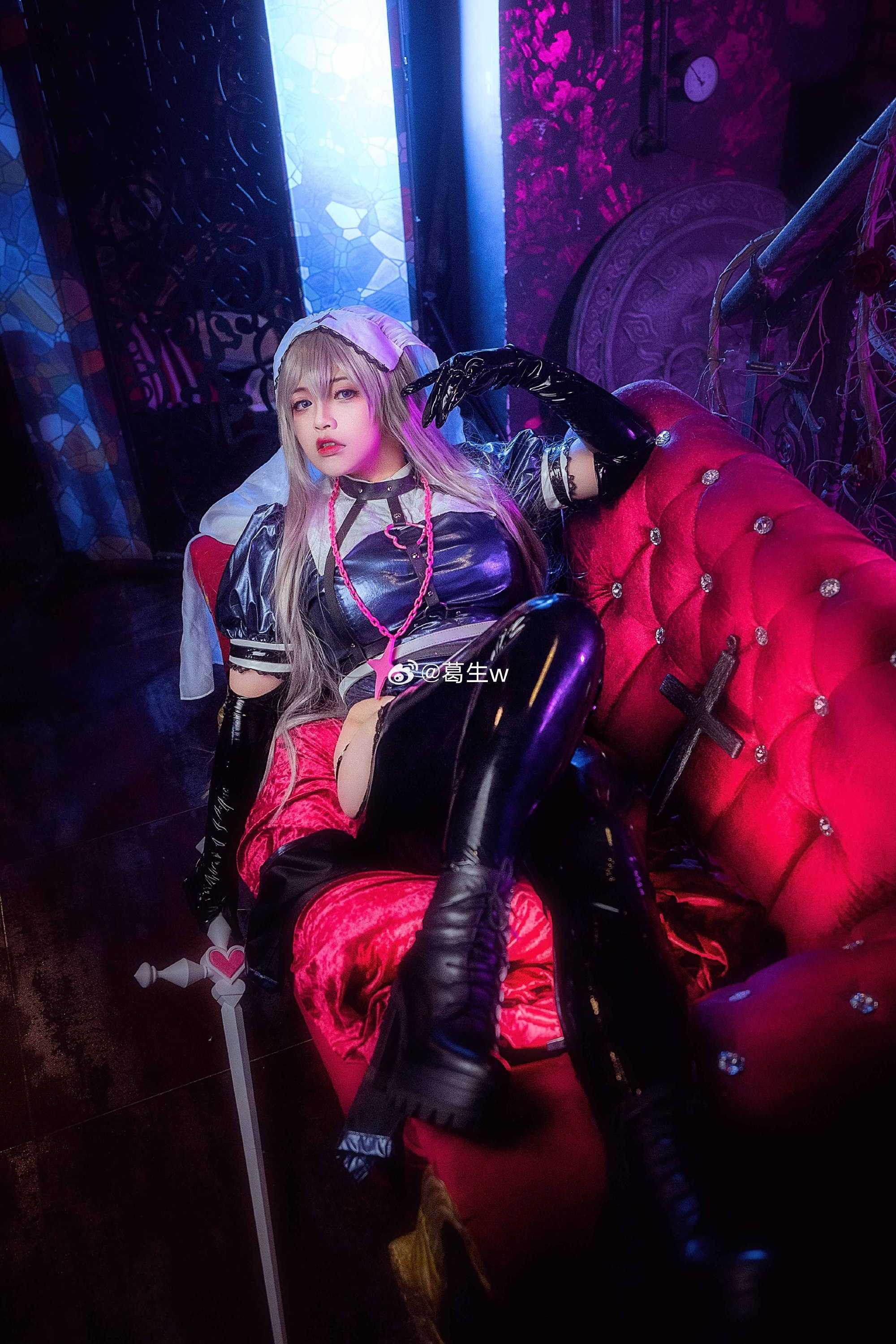 cosplay喵斯快跑修女玛莉嘉cos@葛生w